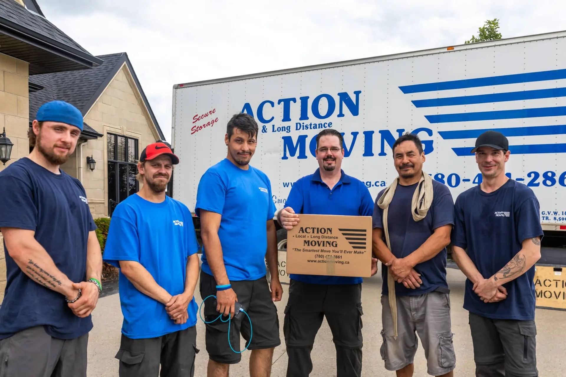 Should You Pack Yourself or Let Movers Handle Everything?